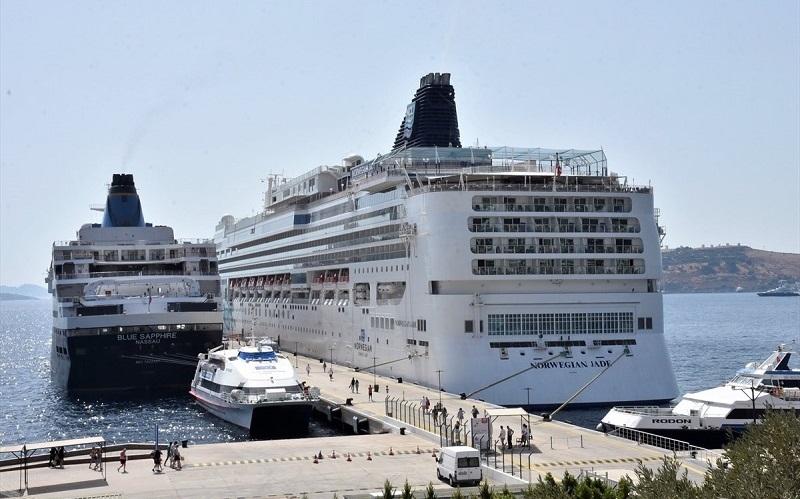 Norwegian Jade, ilk kez Bodrum