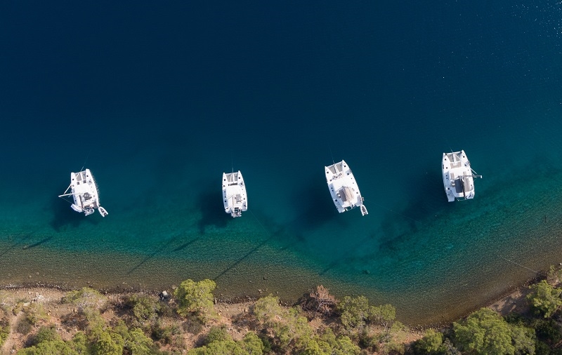 Mavinin en güzel tonlarını rudder&moor ile keşfedin