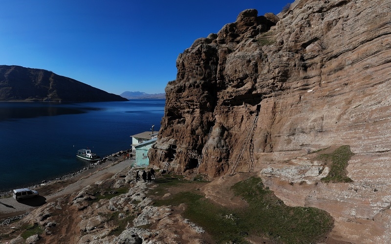 Bapir-i Kal Türbesi ziyaretçilerin uğrak noktası oldu