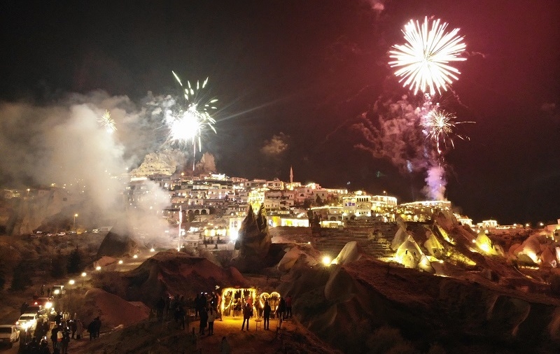 35 bin yerli ve yabancı turist yeni yılı Kapadokya’da karşıladı