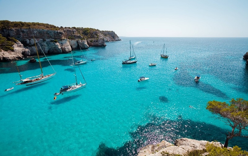Balear Adaları, turist sayısını sabit tutmayı hedefliyor