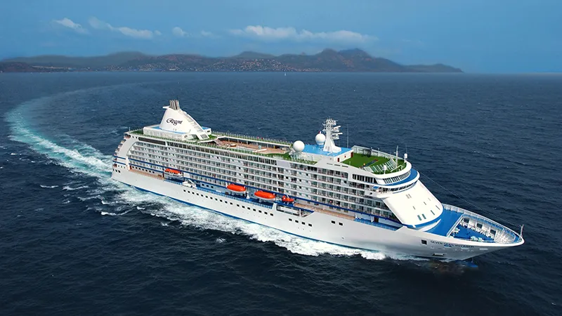 Seven Seas Voyager, QTerminals Antalya Limanı’na demirledi 