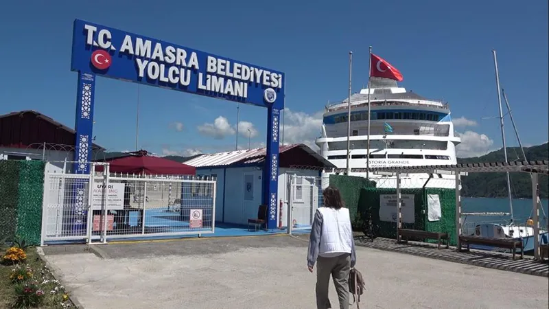 Rus turistleri taşıyan kruvaziyer 41. kez Amasra