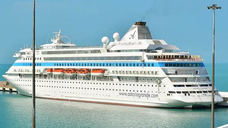 Astoria Grande 4. seferini tamamladı, 3 bin 420 yolcu taşıdı