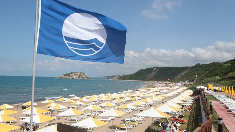 16 plajda daha mavi bayrak dalgalanacak
