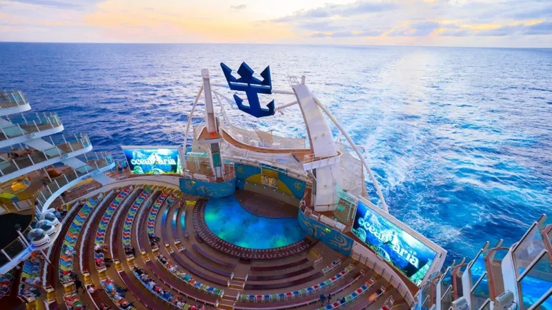 Allure of the Seas, Yenilenen yüzüyle akdeniz turlarına başladı