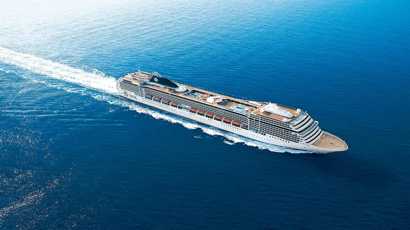  MSC Poesia ile karayiplerde uzun kış