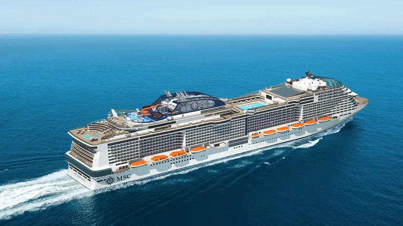 MSC Meraviglia teknik arıza nedeniyle seferden çekildi