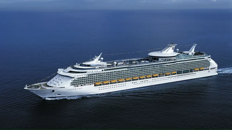 Navigator of the Seas İlk Kez Singapur’da