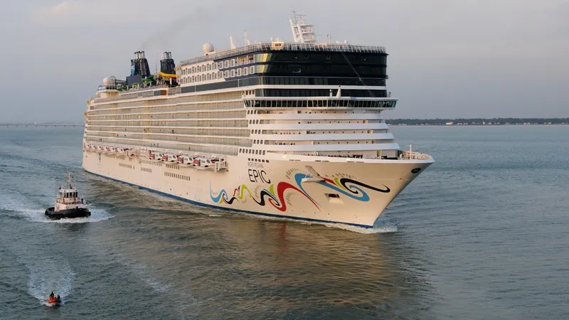 Norwegian Epic 15. Yılını Kutluyor