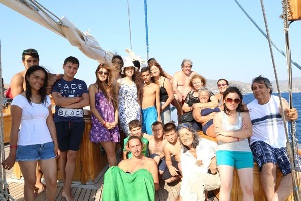  STS Bodrum Okul Gemisi ile mavi yolculuğa çıktılar