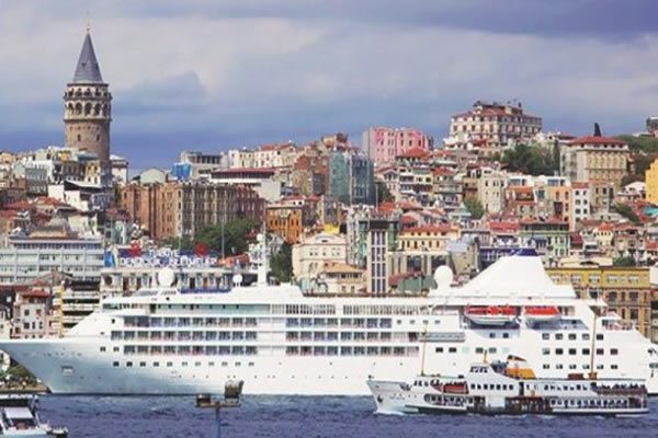 Ferit Şahenk`in 300 milyon euroluk lüks otel projesine Çinli ortak