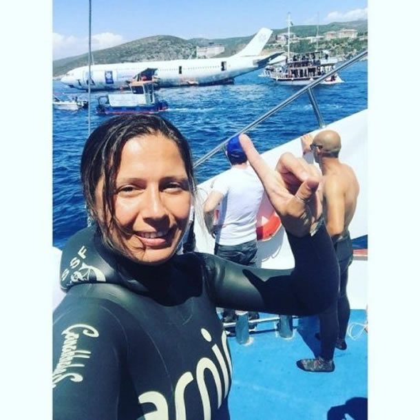 Dünya Rekortmeni, demokrasi şehitleri için dalacak