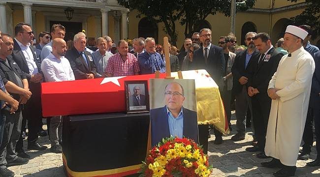 Ahmet Haluk Dursun için Galatasaray Lisesinde tören düzenlendi