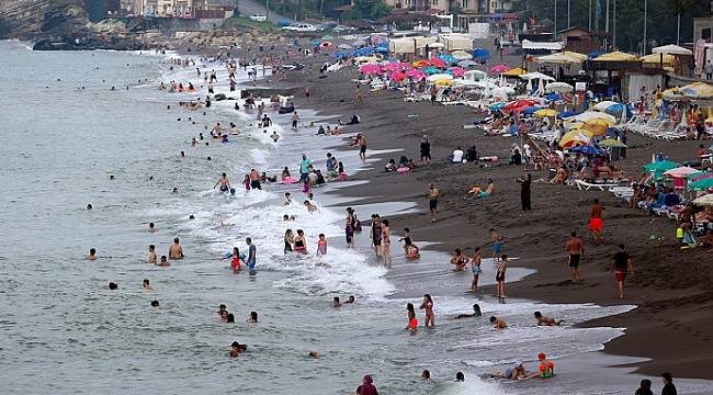 Akçakoca`da turizm yeniden hareketlenmeye başladı