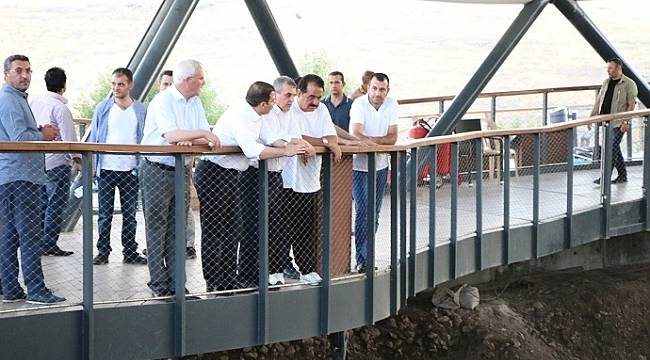 İbrahim Tatlıses, Göbeklitepe?ye çıkarma yaptı