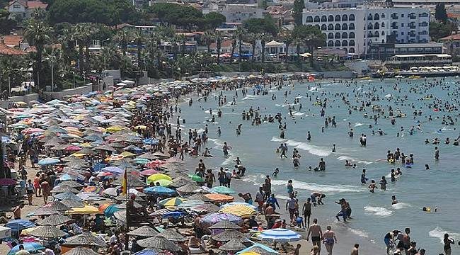 Türkiye`ye 7 ayda 25 milyon turist