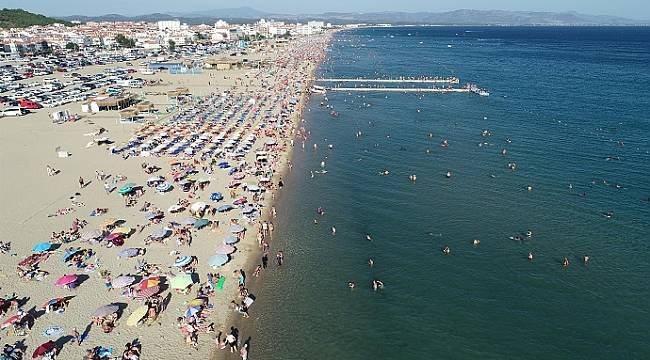 Yerli ve yabancı turistler Balıkesir sahillerinden vazgeçemiyor