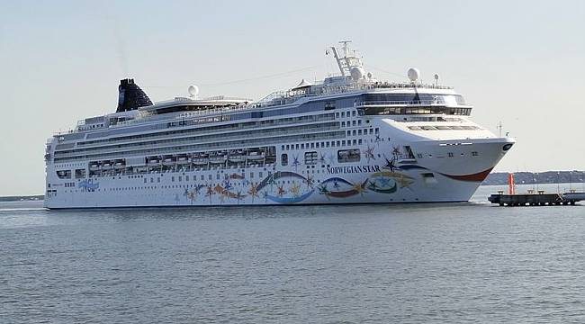 Kuşadası?nda kruvaziyer heyecanı