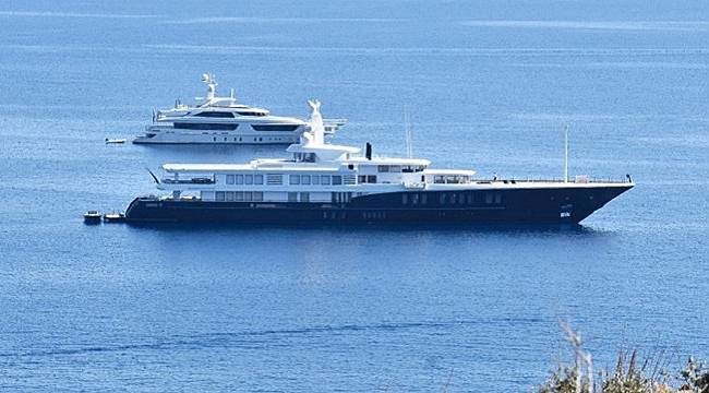Bodrum`da süper lüks yat trafiği devam ediyor